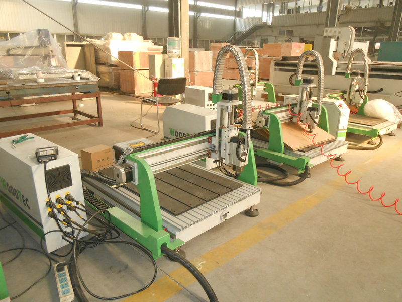 Фрезерно-гравировальный станок с чпу WoodTec MH 6090